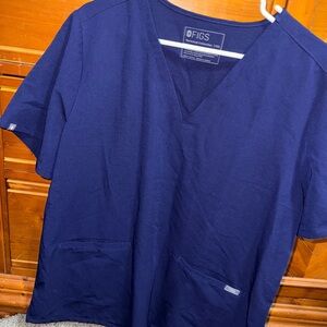 Figs Technical Collection Casma Navy Scrub Top